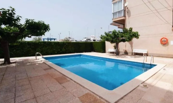 Apartamento En Santa Margarita En Port Badia Roses Apartment